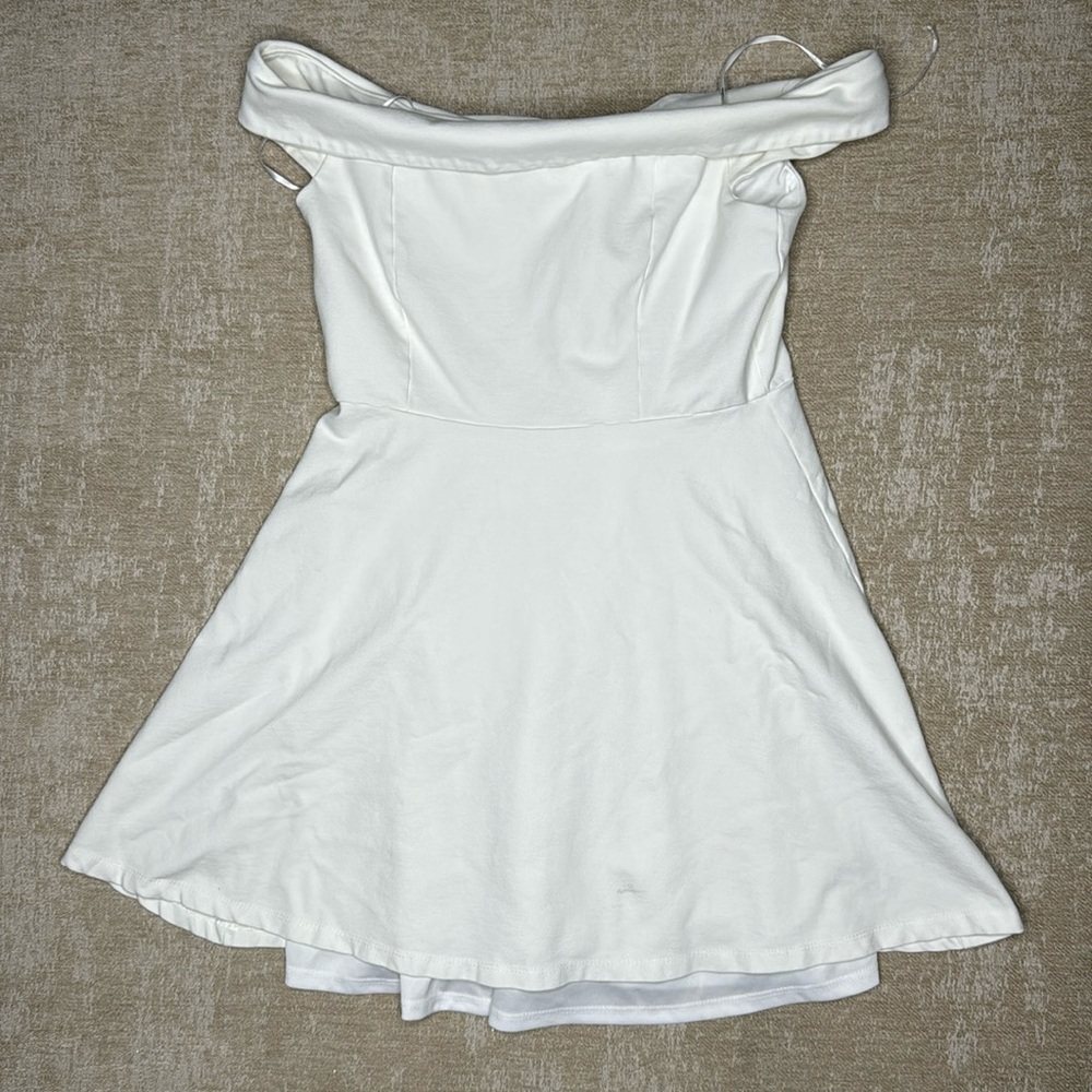 Lulu’s women’s dresses Size L
